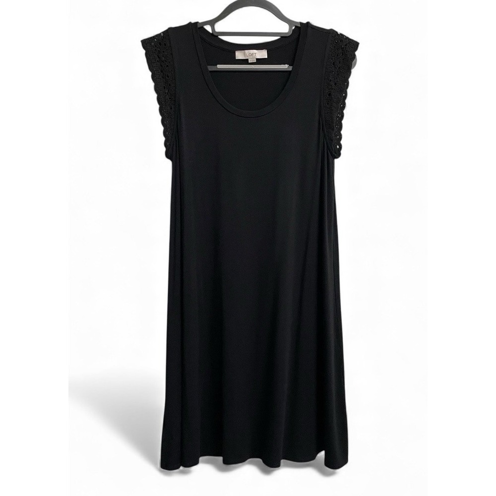 LOFT MT Black Lace Eyelet Cap Sleeve Rayon Blend Casual A-Line Dress